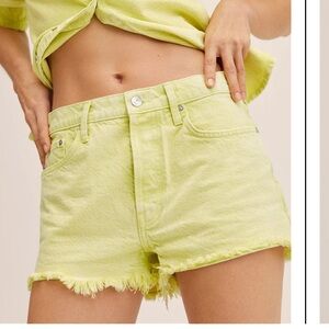 Mango shorts new with tag